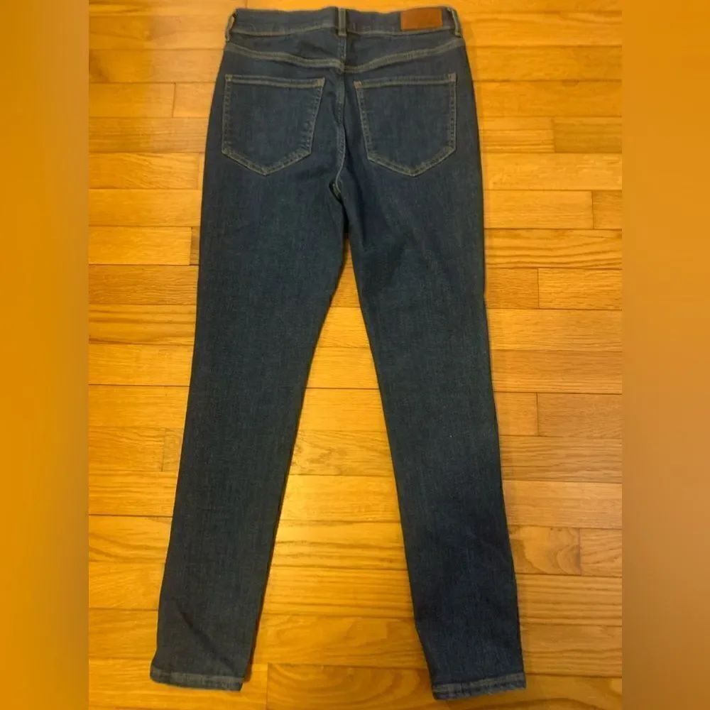 Express size 2 skinny jeans blue